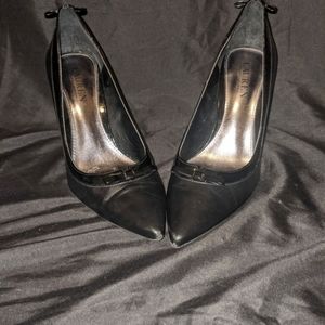 3/$20 Lauren Ralph Lauren Pointed Toe Heels